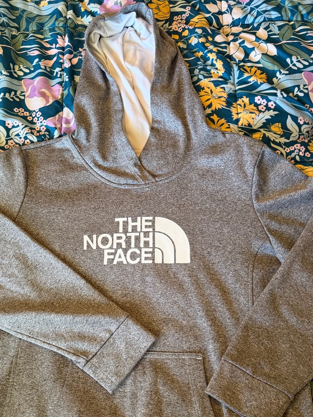 The North Face Heather Gray Women's Pullover Hoodie size L